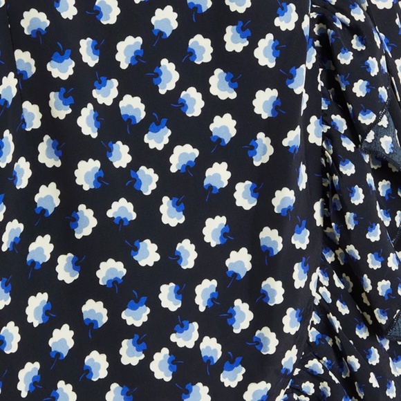 Brand New Quiz Printed Faux Wrap Dress (Size 8) - Picture 3 of 6